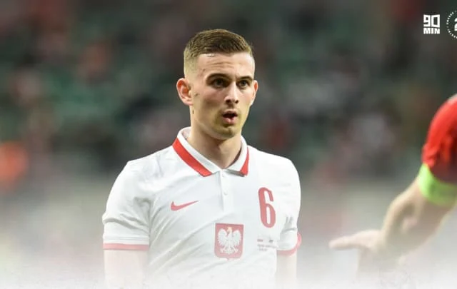 BVB in pole position for Man Utd goal Kacper Kozlowski
