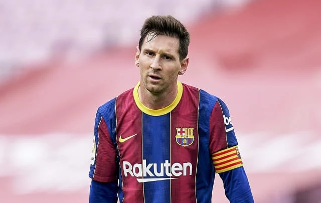 Barcelona transfer news: Messi contract talks in progress
