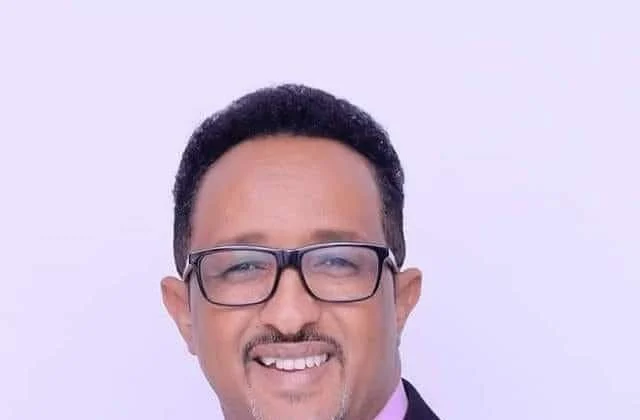 Cabdikariin Axmed Mooge oo loo doortay duqa Hargeysa – Caasi…