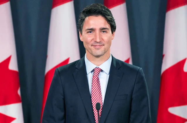 Canada oo qaxooti badan oo SOOMAALI ah qaadaneysa iyo DALKA