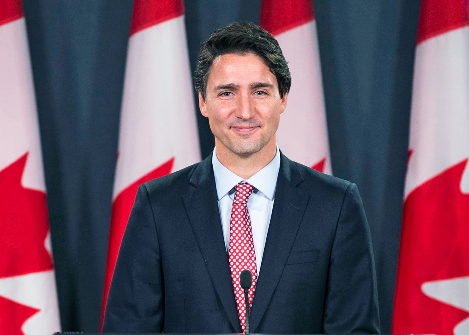 Canada oo qaxooti badan oo SOOMAALI ah qaadaneysa iyo DALKA