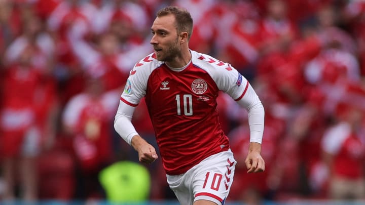 Christian Eriksen will be equipped with a defibrillator