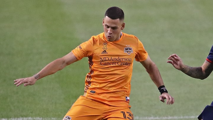 Christian Ramirez goes to Aberdeen