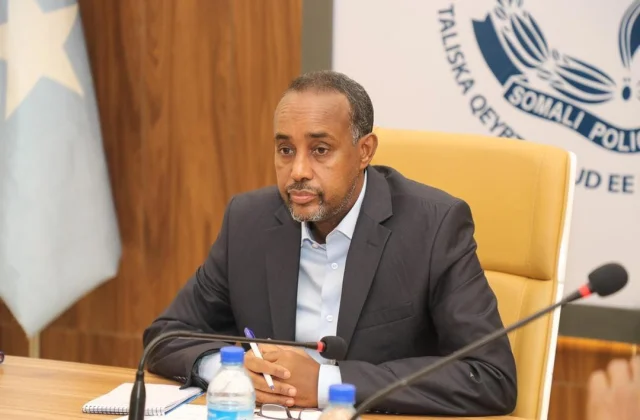 DEG DEG: Rooble oo xilal cusub magacaabay, kuwa kalena ka qa…