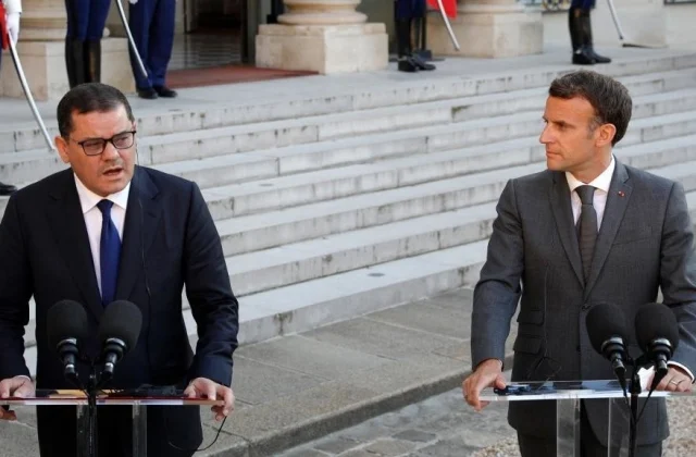 Emmanuel Macron receives the head of government