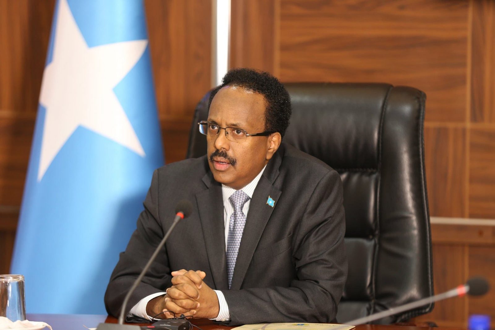 Farmaajo oo mar kale fara-geliyey xubnaha guddiyada doorasha…