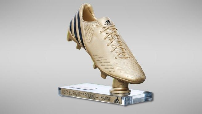 GOLDEN BOOT: Halkee La Kala Marayaa Tartanka Kabta Dahabka Ah Ee