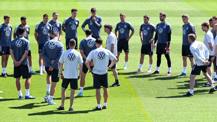 Germany is convinced to start the title bid against the holders Portugal