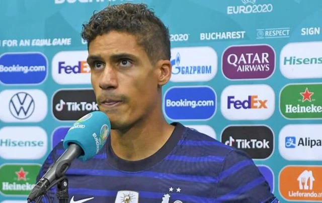 HESHIIS DHAN: Saxeexa Raphael Varane Oo Lagu Kala Calaf-Qaaday Iyo