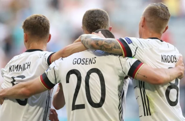 Kimmich & Gosens has a fantastic screen