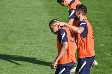 Ma Rumaysan Kartid Falcelinta Kylian Mbappe Markii Uu Isku Dayay