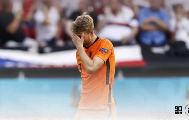 Matthijs de Ligts’ moment of madness sends the Netherlands home