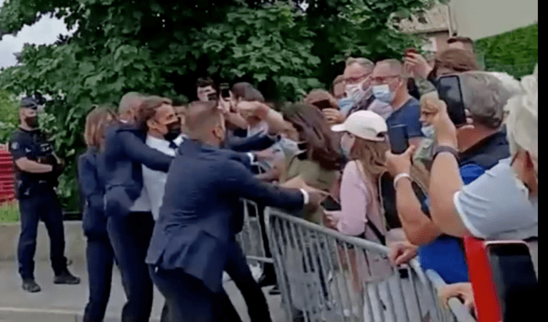Muxuu Emmanuel Macron ka yiri dharbaaxadii lagu dhuftay? – C…