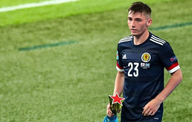 Norwich ‘closes’ on Gilmour loan