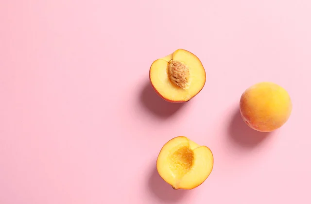 One Major Side Effect of Eating Peaches, Say Science