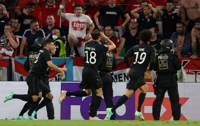 Player rating as the Germans save the 16th place in a dramatic draw