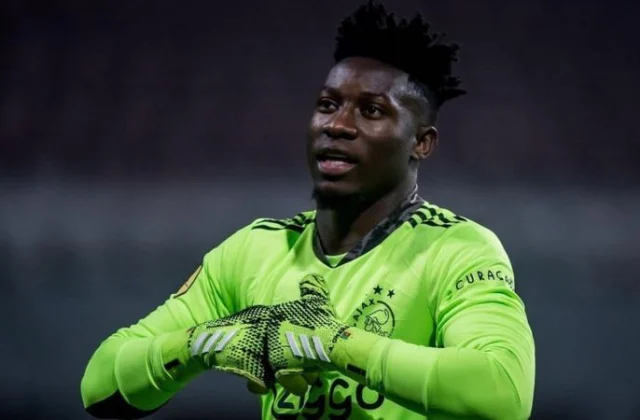 RASMI: Ganaaxii SANNADKA Ahaa Ee Goolhayaha Xulka Cameroon & Ajax Ee