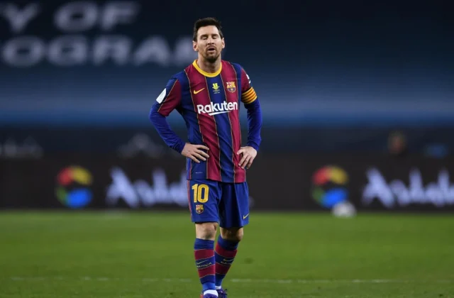 RASMI: Lionel Messi Oo Caawa Saqda Dhexe Xor Ka Noqonaya Barcelona
