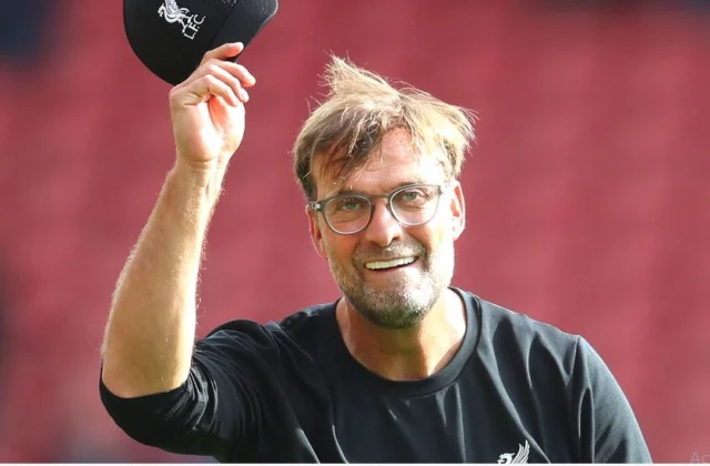 RASMI: Liverpool Oo Shaacisay SADDEX Ciyaartoy Oo Kooxda Koowaad Ah Oo