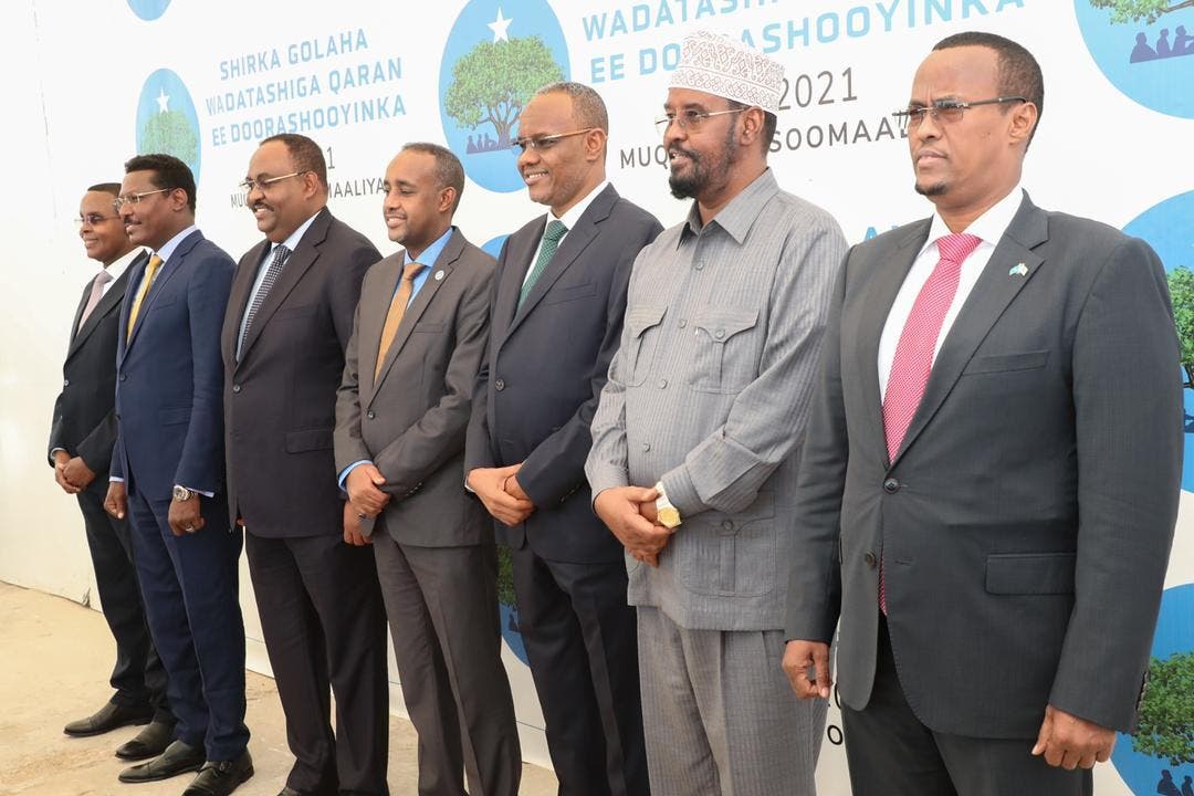 Rooble oo casuumad rasmi ah u diray madaxda dowlad goboleedy…