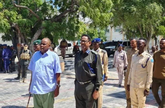 Sawirro: DF oo qaaday tallaabo jawaab u ah rasaastii lagu fu…