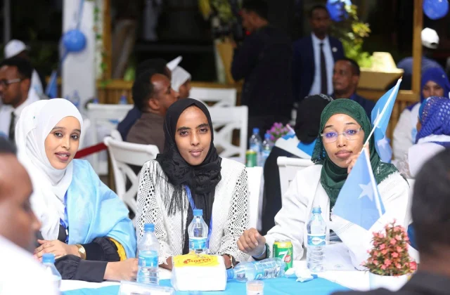 Sawirro: Sidee 26-ka June xalay looga xusay Muqdisho? – Caas…