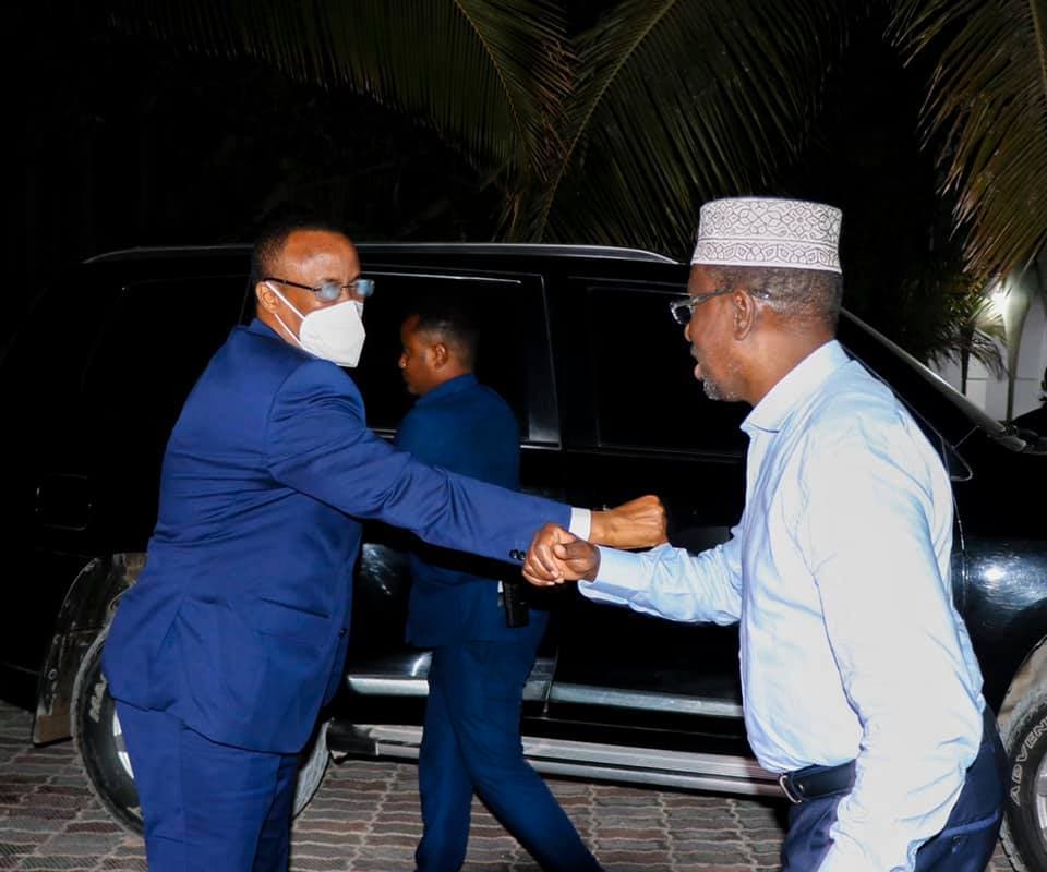 Sheekh Shariif oo billaabay qorshe uu Cali Guudlaawe ku geyn…
