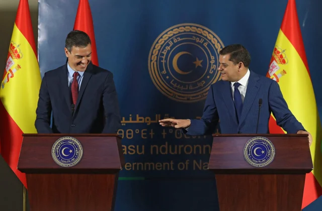 Spain reopens its embassy in Libya