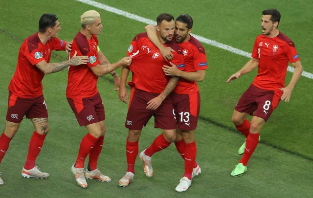 Switzerland predicted a line-up against France