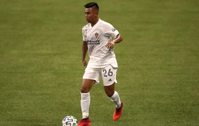 Tata Martino confirms that Efrain Alvarez is committed to the Mexican team