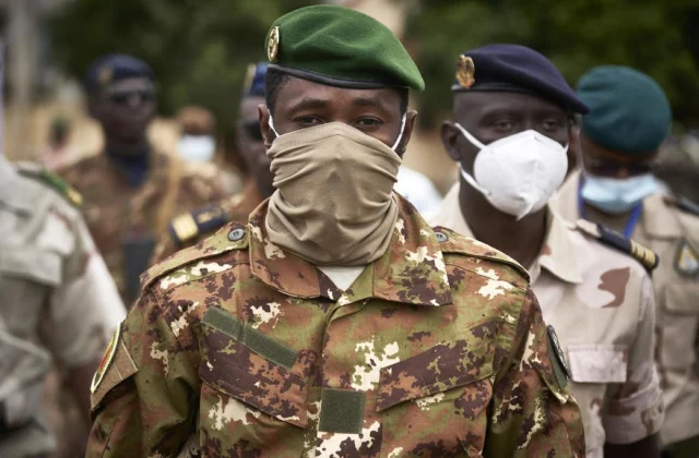 The African Union interrupts Mali but does not