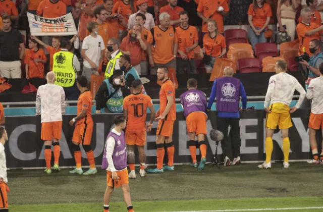 The Netherlands predicted a line-up against northern Macedonia