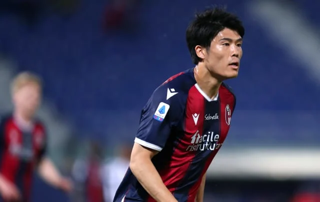 Things to know about the Japanese defender Takehiro Tomiyasu