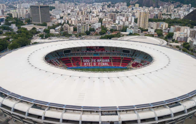 Tite critical of Maracana pitch