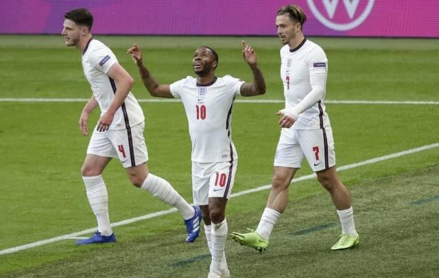 Twitter reacts to the Czech Republic 0-1 England