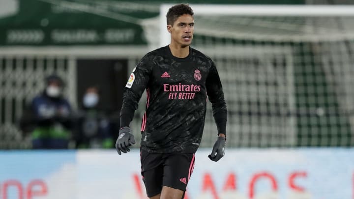 Varane’s agent wants to discuss moving
