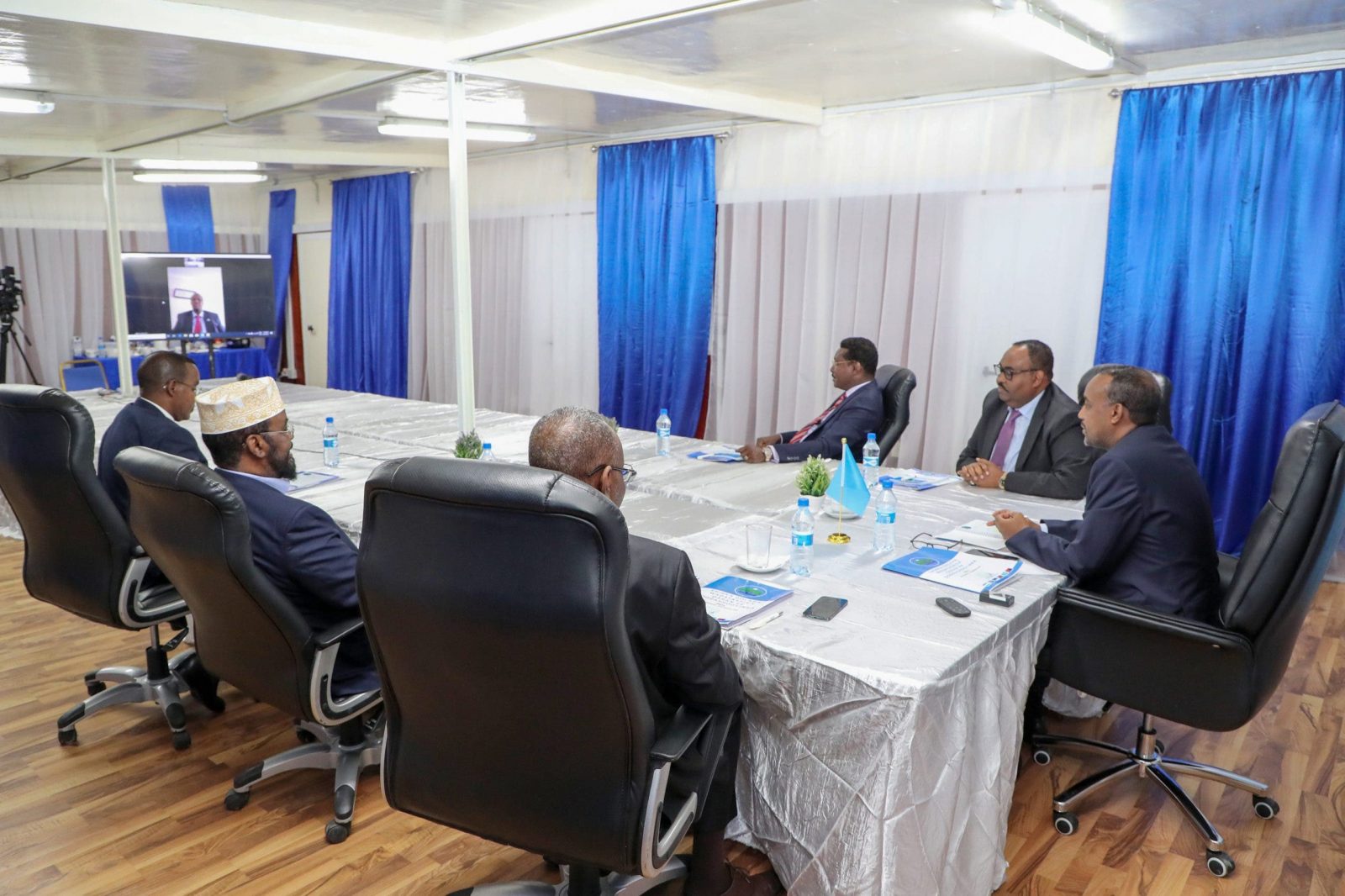 Xukuumadda oo ka warbixisay shirkii maanta, sheegtay …