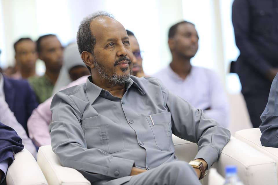 Xasan Sheekh oo ka hadlay sababta keentay duqeynta Kenya ay …
