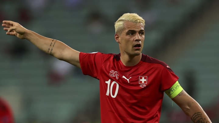 Xhaka suggests that Roma move