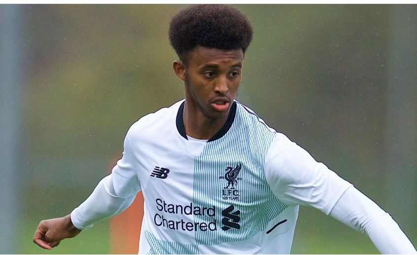 Xiddigaha Soomaaliga Ah Ee Abdi Sharif Oo Ka Tegaya Liverpool –