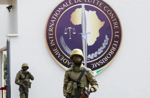 three soldiers killed on the border with Burkina Faso