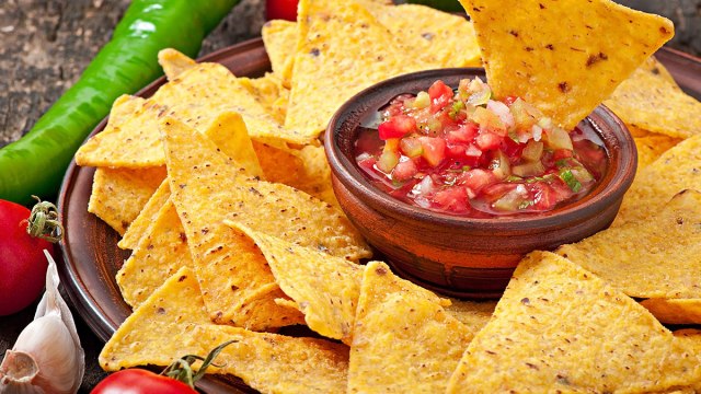 chips salsa