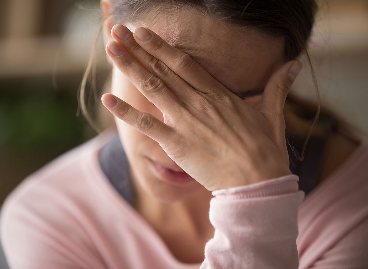 This One Food plan Change Can Cut back Your Migraines, New Research Says