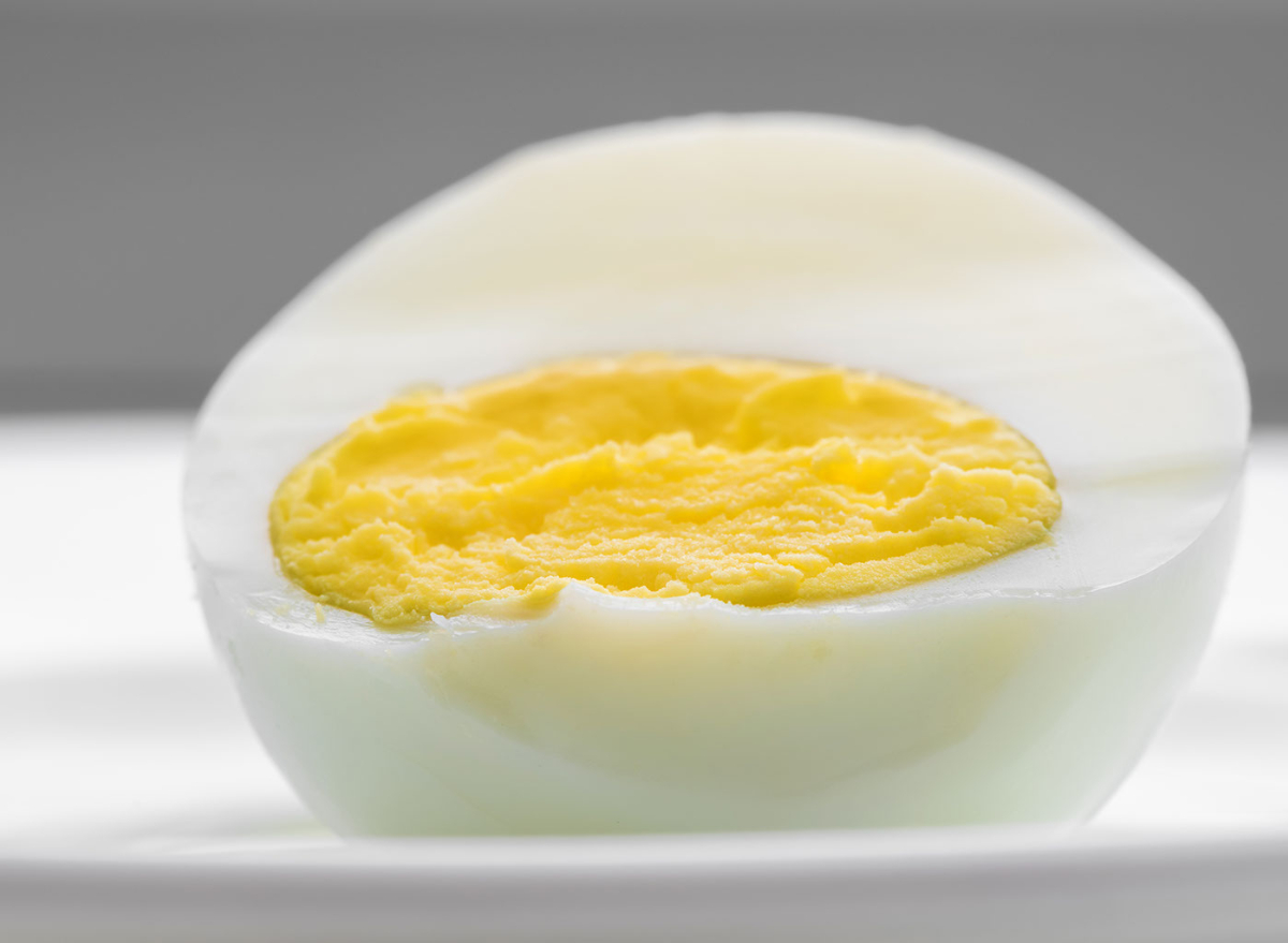 One Main Facet Impact of Consuming Boiled Eggs, Consultants Say