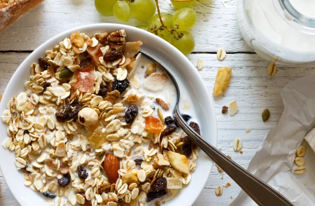 15 Worst Foods You Should Never Have In Your Kitchen