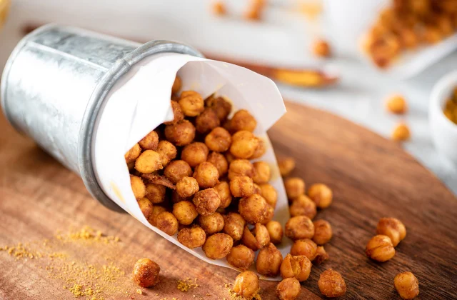 Secret Side Effects of Eating Chickpeas, Says Science