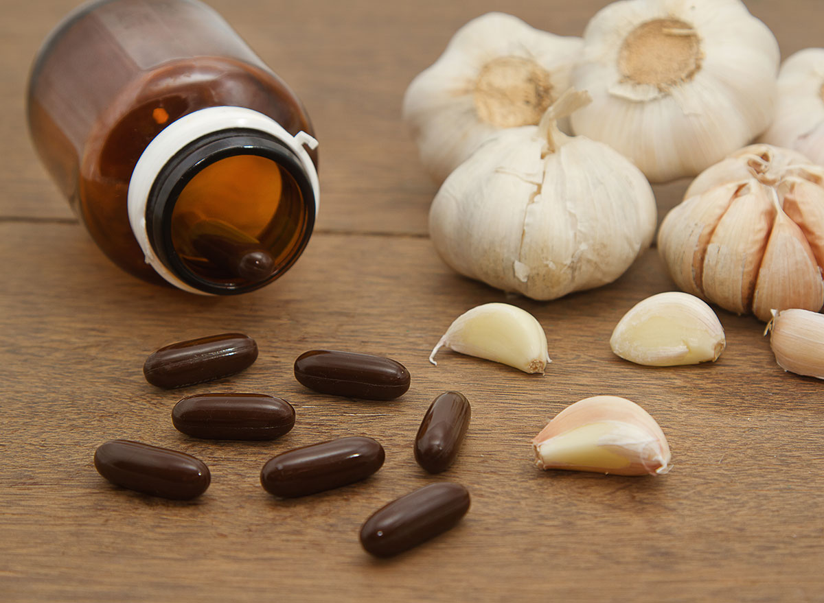 Best Supplements for High Cholesterol, According to Nutritionists