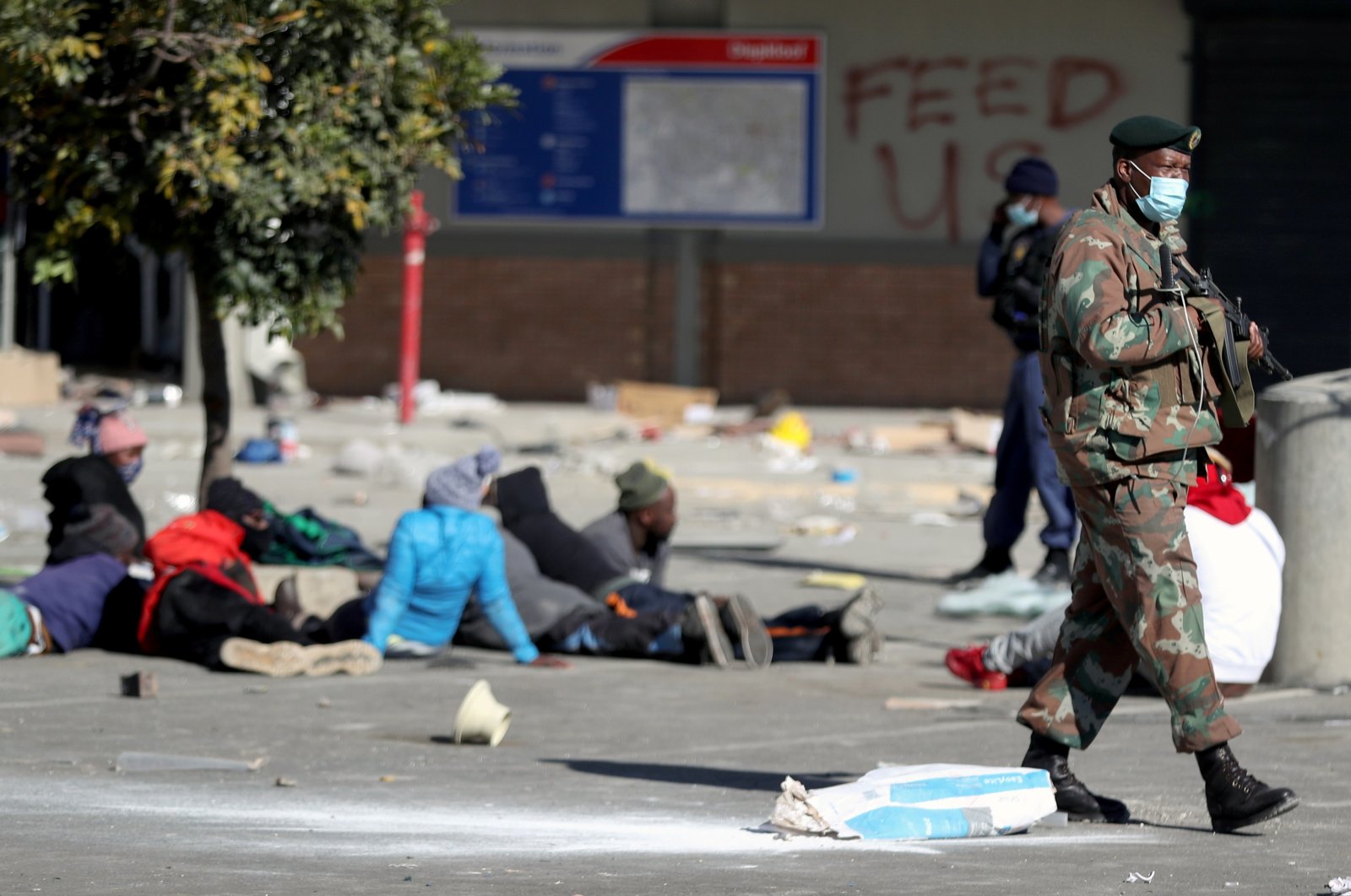22 more die when violence seizes South Africa