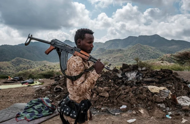 Amhara Regional President urges residents to fight