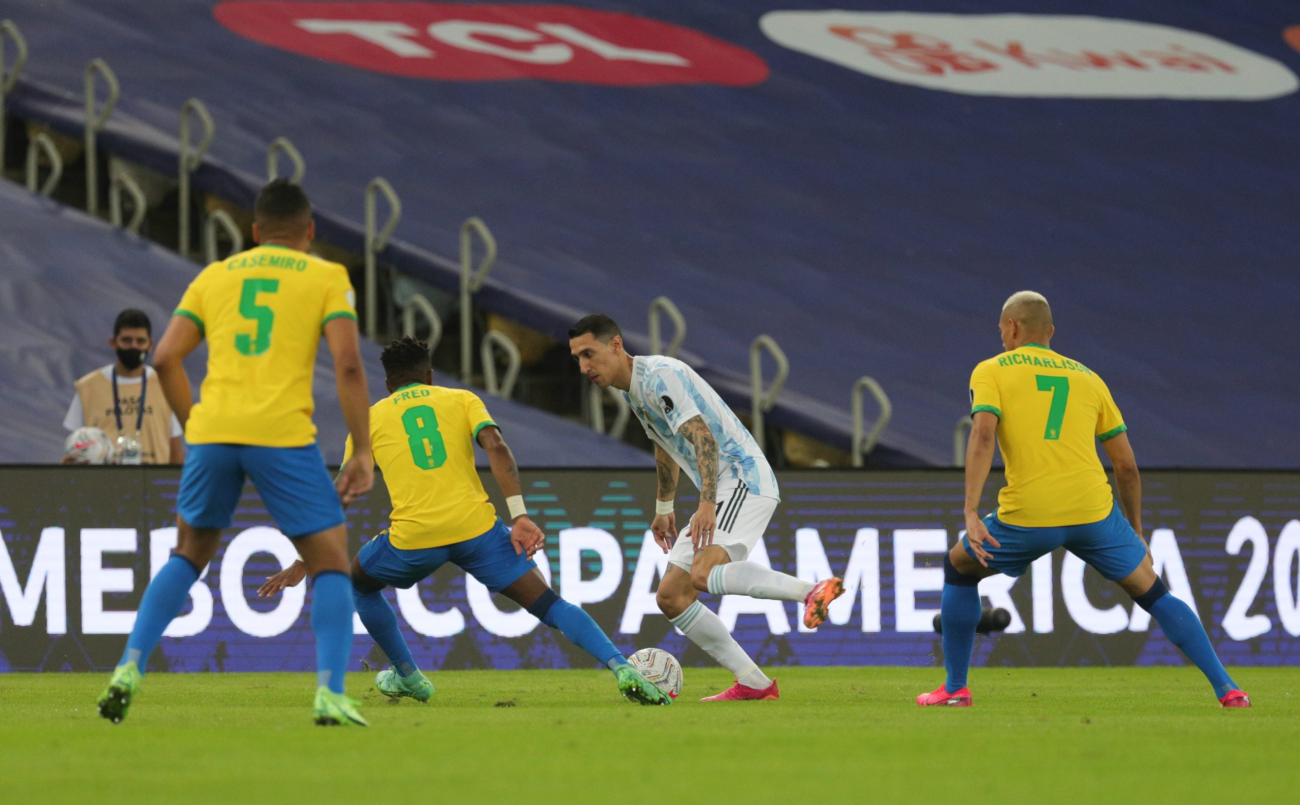 Argentina Oo 28 Sano Ka Dib Ruxday Copa America , Brazil Ayay Ka